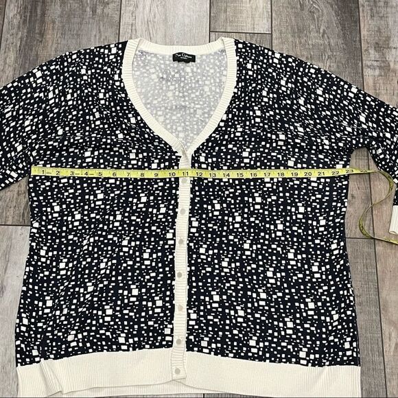 Nue Options Women’s Long Sleeve Button Down Cardigan Navy Blue and Off White 2X - Picture 7 of 13